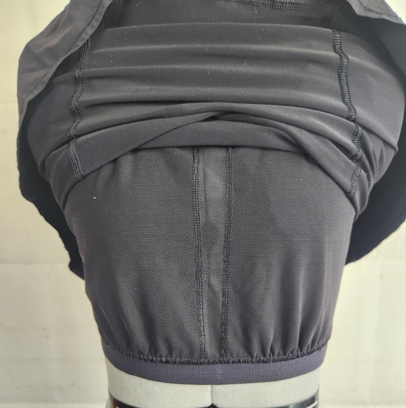 Lululemon Girly Active Peplum Crisscross Back Medium Support Tank Top Black 6 - Picture 10 of 15